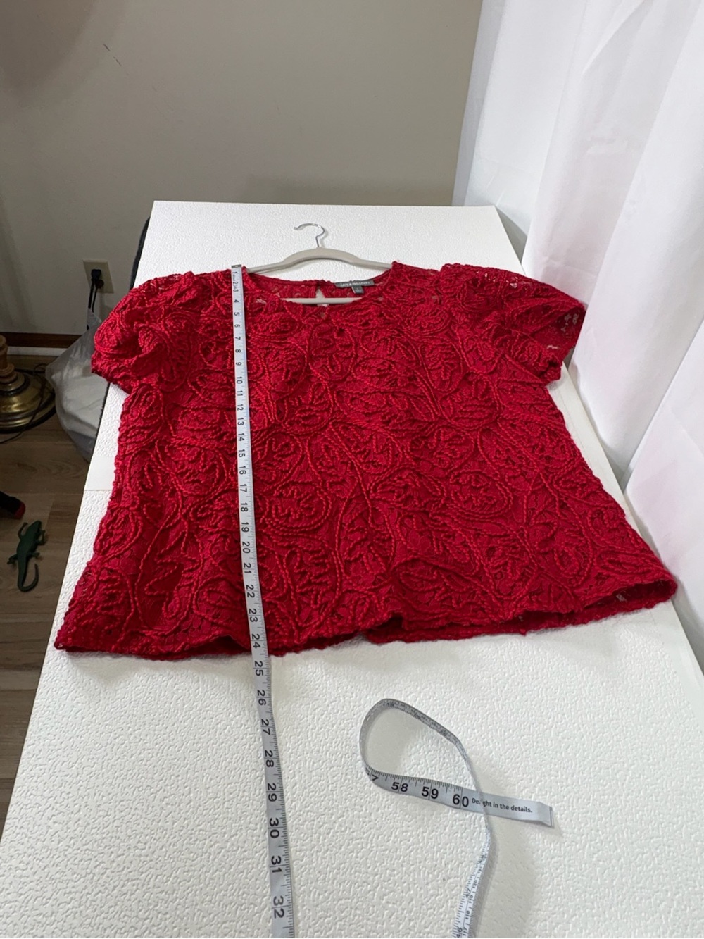 Kate & Mallory Red Floral Lace Short-Sleeve Top 3509 - Picture 7 of 10